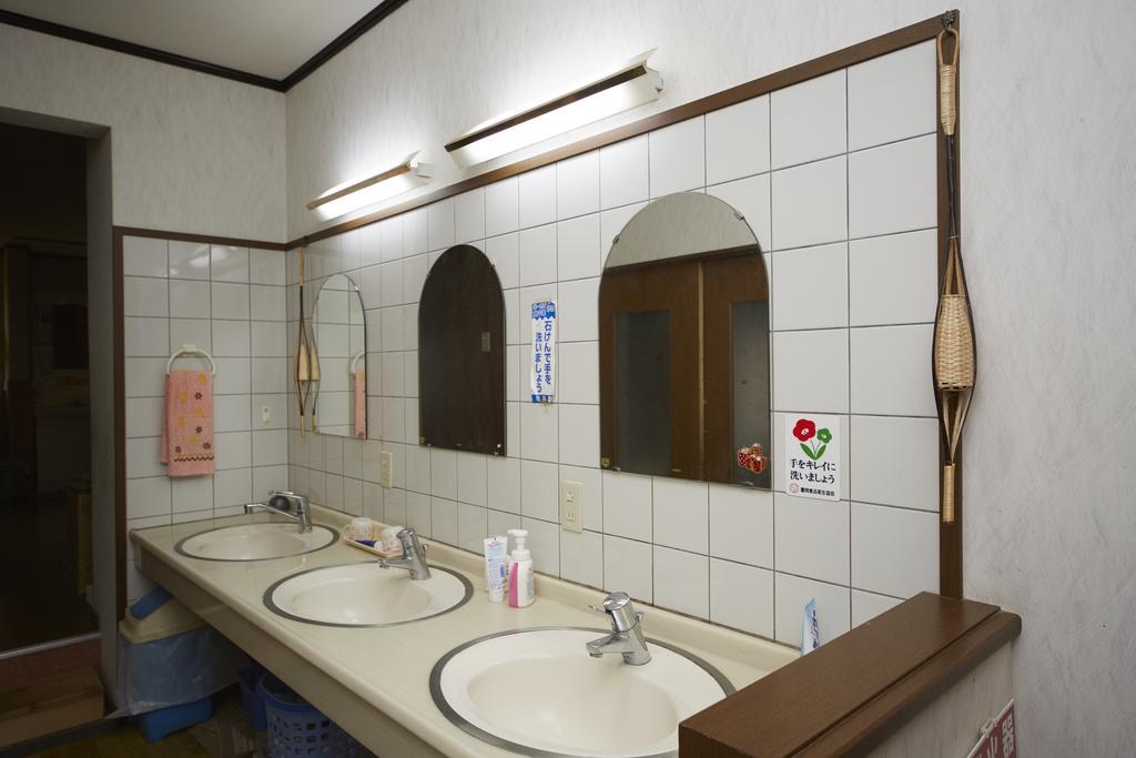 Nashikisou Hotel Toyooka  Bagian luar foto